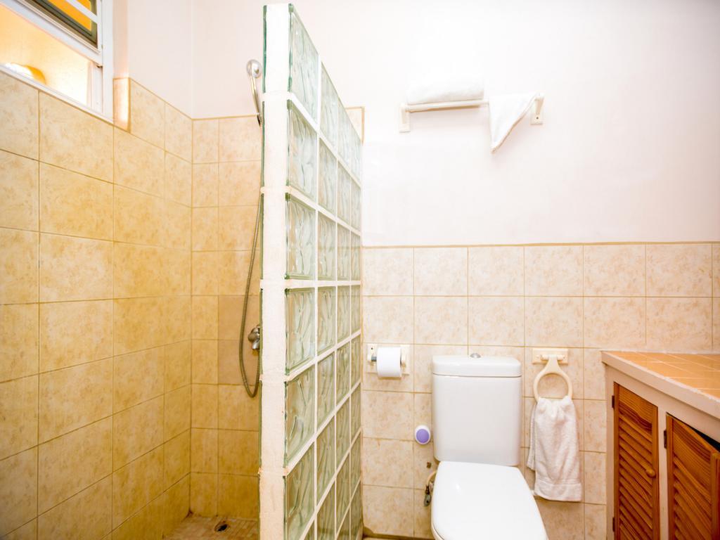 Bougainvillea Apartments St. George's Extérieur photo