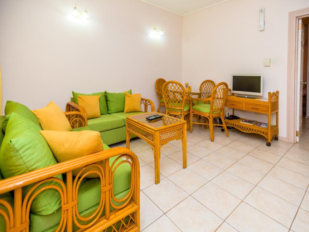 Bougainvillea Apartments St. George's Extérieur photo